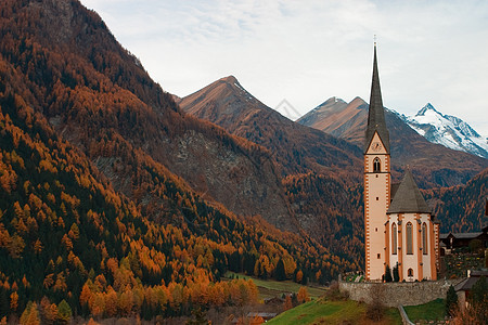 阿尔卑斯山著名的教堂图片