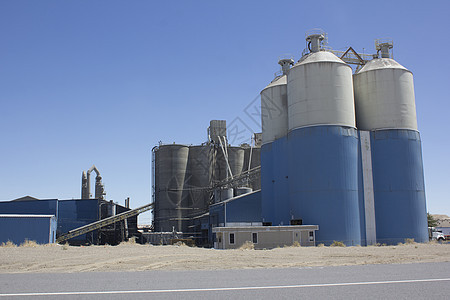 水泥厂工厂储物沥青工程建筑设施筒仓机器结构输送带管道图片