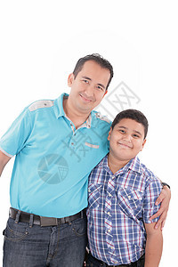 一个快乐的父亲和儿子 在一起的近身肖像图片