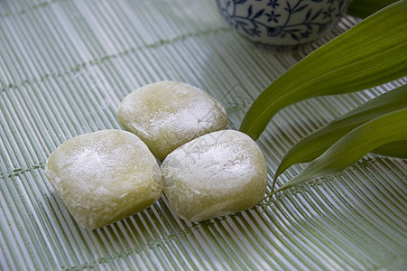 日本甜点大福味道美食食物营养年糕竹子绿色图片