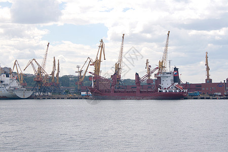乌克兰敖德萨海港领带港口货运重量阀门海洋后勤起重机货轮出口图片