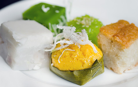 泰式甜点烹饪椰子水果白色美食文化小吃食物蛋糕绿色图片