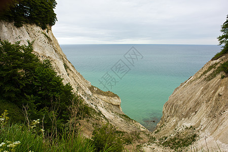丹麦Moen的白尖峰地质学海洋岩石日光假期环境悬崖海滩冒险化石图片