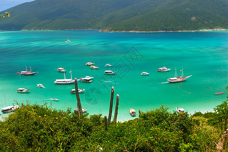 巴西里约热内卢 的晶状绿绿海上的船只娱乐海岸线全景热带潜水天堂植被旅游反射天空图片