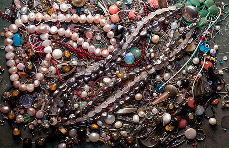 珠宝水晶艺术展示石头奢华金子古董项链手镯宝石图片