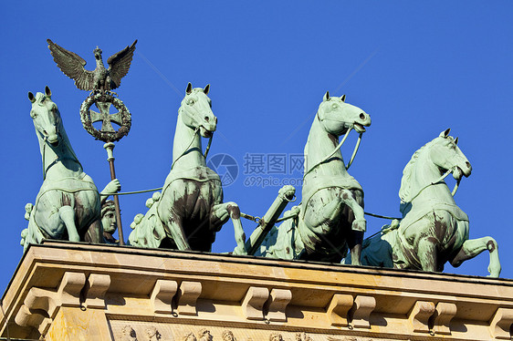 柏林的勃兰登堡Quadarriga门旅游堡门地标观光历史历史性雕像景点建筑学旅行图片