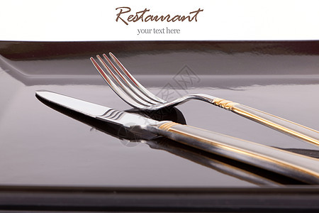 餐厅设计配有叉叉刀的菜晚餐环境黑色空白小酒馆餐具烹饪服务工作室刀具图片