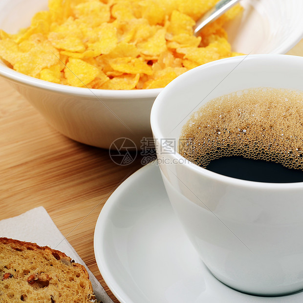 早餐白色营养面包维生素咖啡杯咖啡玉米片图片