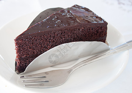 巧克力蛋糕盘子甜点食物餐厅蛋糕棕色黑色美食烹饪糕点图片