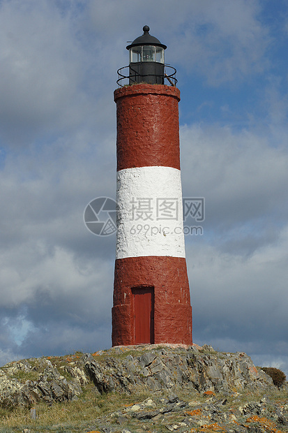 阿根廷Beagle频道灯塔旅行地标孤独港口山脉海洋旅游红色全景海岸图片