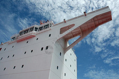 大油轮上的桥码头旗帜导航控制手表队长人士实习生港口商业图片