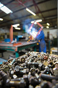 车间劳工技术员修理工金属劳动制造业服务工程引擎工作工人图片