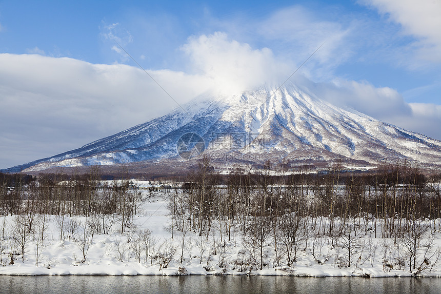 日本北海道约泰山图片