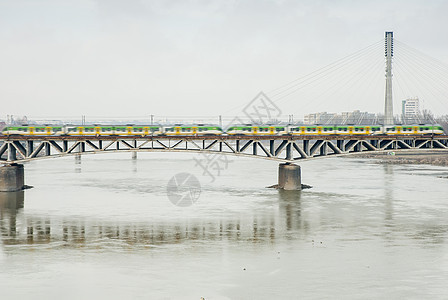 桥 波兰华沙火车地标铁路天空场景首都城市运输运动景观图片