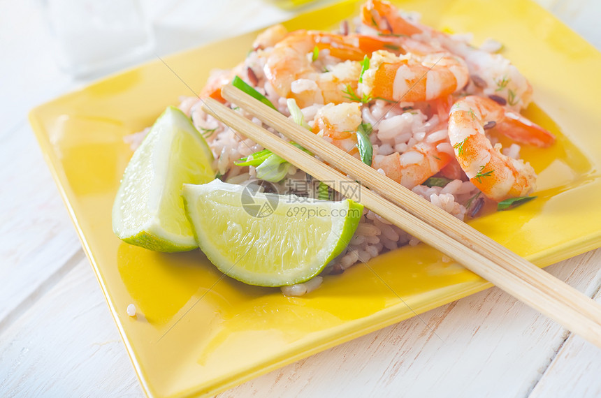 大米和虾虾饮食生物软垫香橼灼烧裙子食物烹饪辣椒产品图片