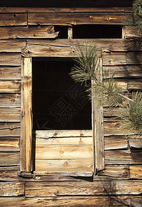 旧谷仓墙窗背景图片