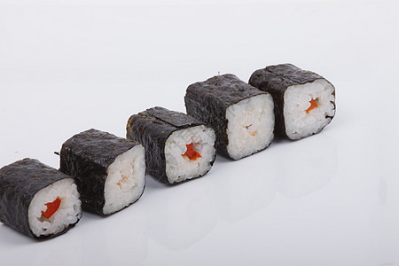 寿司大豆营养美味盘子用餐黄瓜文化美食海藻海鲜图片