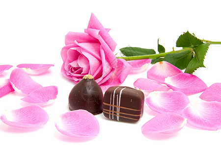 粉红玫瑰叶 配有巧克力夹心图片