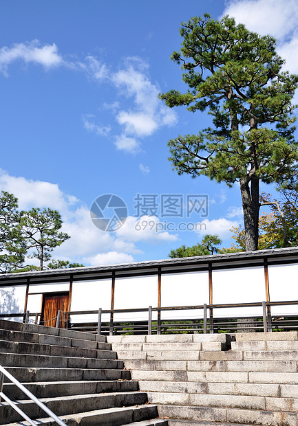 位于日本京都的一座平地城堡中地标寺庙木头花园遗产旅游房子传统旅行将军图片