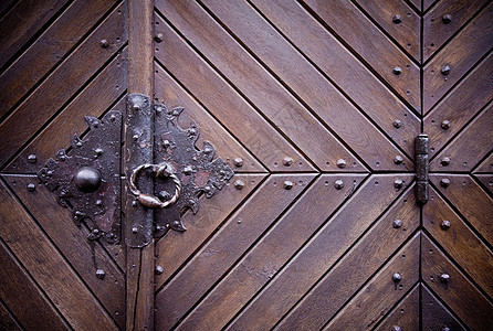 中世纪门敲门器 锁链图片