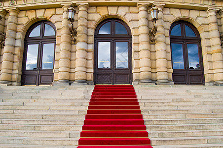 红地毯名声照片娱乐大厅入口剧院楼梯红色庆典电影图片