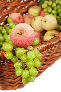 苹果和葡萄味道团体柳条坡度水果静物饮食食物篮子营养图片