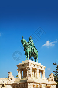 布达佩斯圣史蒂芬一世圣女神像布达佩斯历史国王雕塑建筑学城市雕像爬坡纪念碑皇帝石头图片