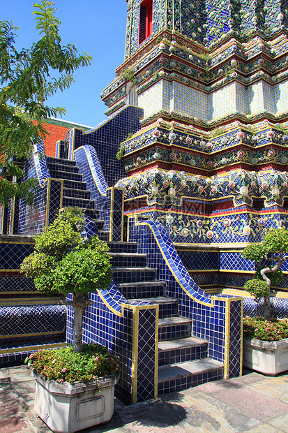 曼谷Wat Po佛像寺庙佛教徒旅游楼梯建筑脚步宗教景点历史图片