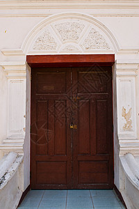 旧门背景地面废墟风化金属建筑学房子风格木材装饰入口图片