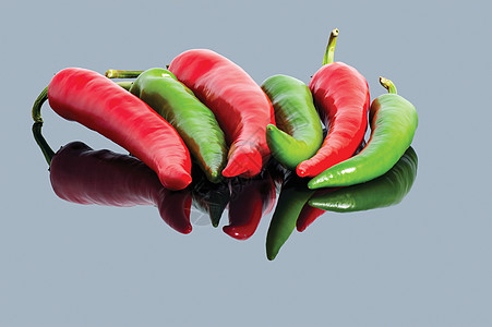 红绿辣椒背景蔬菜香料香肠厨房工作室植物烹饪胡椒食物辣椒素图片