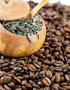 咖啡豆和绿茶饮料小麦营养展示雏菊食物生产火鸡木头镜片图片