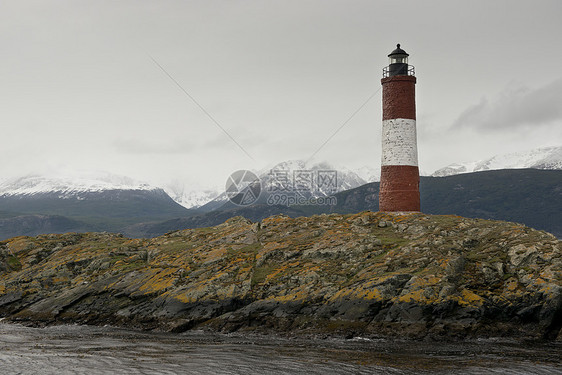 Beagle 频道上的灯塔地标旅游胰岛旅行荒野海洋岩石图片
