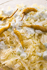 扎兹基奶制品沙拉奶油美味香料面包盘子黄瓜营养午餐图片