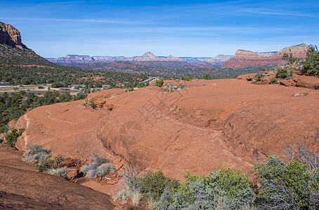塞多纳旅行岩石公园风景爬坡沙漠编队悬崖天空红色图片