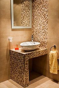 在豪华新家的美丽现代洗手间设计装饰住宅地面浴室陶瓷公寓装修制品房子图片