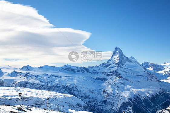 时速峰值风景顶峰地标蓝色阳光天空太阳首脑高度旅游图片