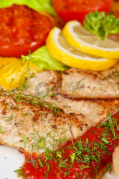 美味的鱼叉营养美食小吃鱼片沙拉饮食用餐海鲜茶点香菜图片