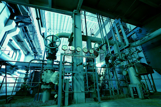 工厂管道厂房乙烯工程制造业力量压力气体石油工人图片