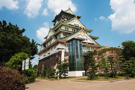 大阪城堡观光墙壁武士建筑学吸引力旅游城市地区游客护城河图片