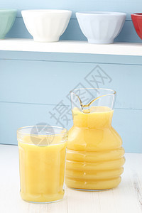 新鲜的橙汁食物液体橙果早餐苦橙饮料热带饮食果汁瓶橙子图片
