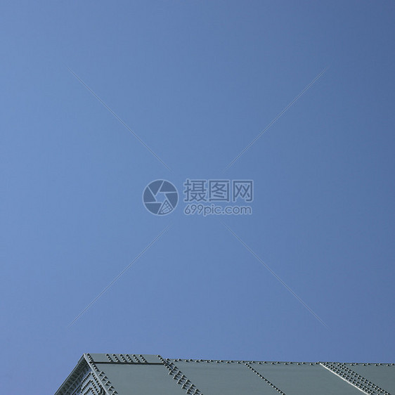 桥桥结构天空平行线螺栓工程城市蓝色铆钉弹力金属地标图片