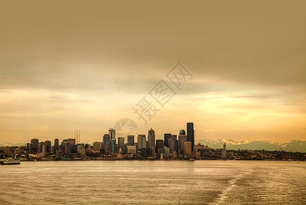 西雅图市风景城市血管码头全景天际建筑航海天空摩天大楼景观图片