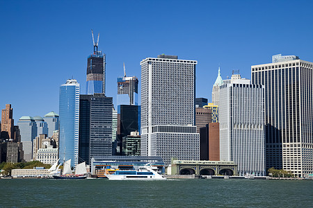 纽约市市中心与自由塔和4号塔台图片
