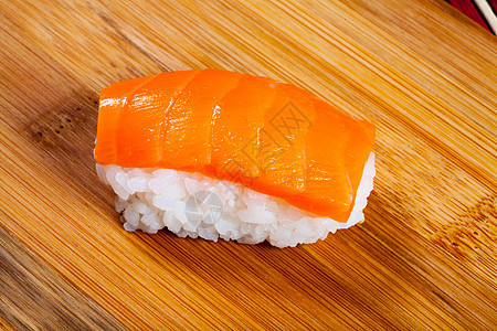 寿司苏斯沃海鲜健康饮食食物素食文化筷子美食白色盘子海藻图片