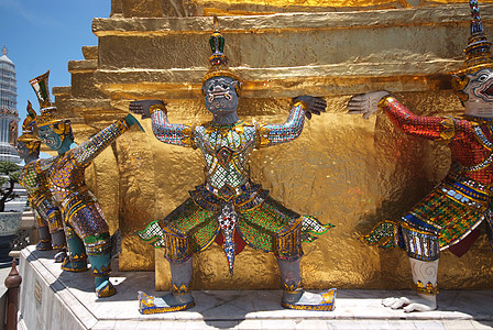 费拉考瓦的金塔之巨雕像热带宝塔游客寺庙建筑学力量艺术监护人文化历史图片
