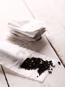 在表面打开茶袋饮料宏观草本植物标签文化早餐茶包绳索治疗时间图片