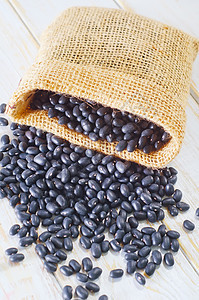 黑豆活力营养豆类团体宏观种子素食主义者预报植物阴影图片