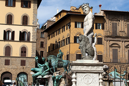 的海王星喷泉 位于意大利佛罗伦萨领主广场雕塑正方形建筑学双锥地标艺术场景水螅狮子雕像图片