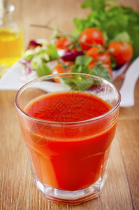 番茄汁饮料饮食木头茶点食物果汁水果玻璃蔬菜器皿图片