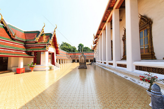 金山寺游客佛教徒宗教历史文化寺庙雕像精神旅游奢华图片